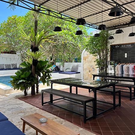 Lay Day Hostel Canggu Buitenkant foto