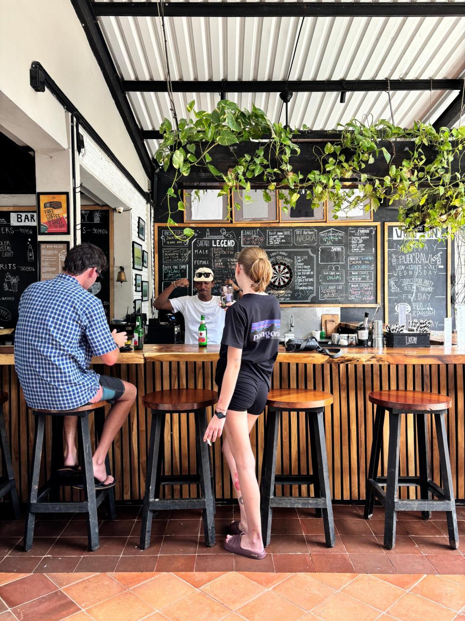 Lay Day Hostel Canggu Buitenkant foto