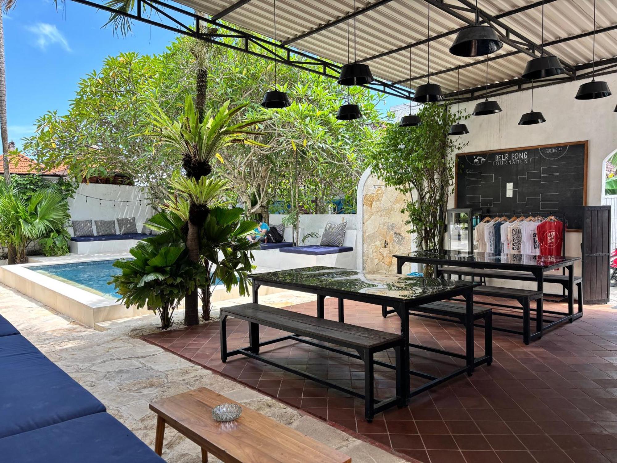 Lay Day Hostel Canggu Buitenkant foto